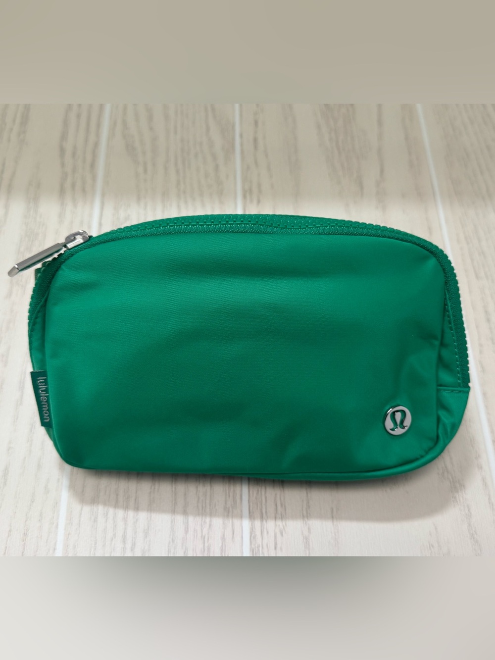 Lululemon Everywhere Belt Bag Raceway Green NWT